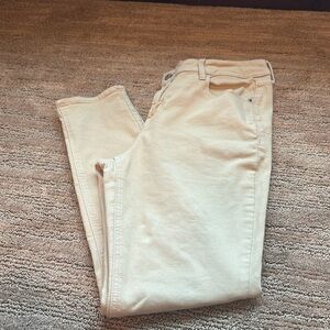 Women’s old navy khaki pants. Size 12 Rockstar super skinny.